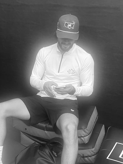 ATHLETIC QUARTER ZIP - LIVING LOTUS